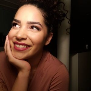 Meet your Posher, Sara